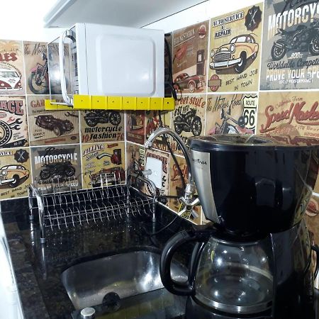 Studio Central Proximo A Faculdade E Rodoviaria Куритиба Екстериор снимка
