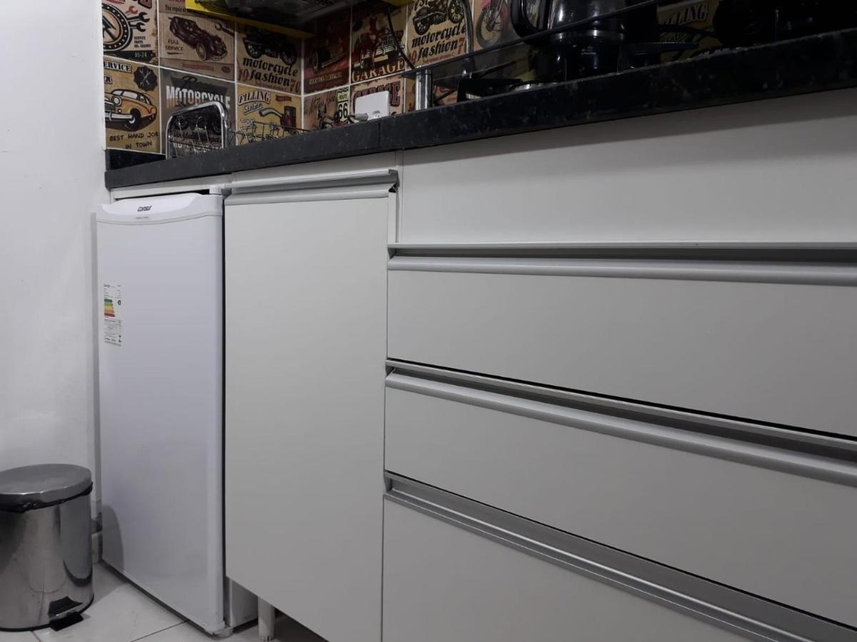 Studio Central Proximo A Faculdade E Rodoviaria Куритиба Екстериор снимка