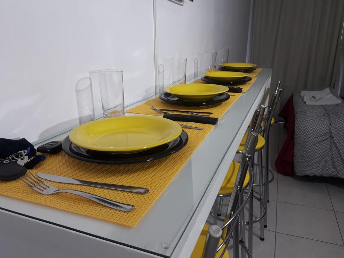 Studio Central Proximo A Faculdade E Rodoviaria Куритиба Екстериор снимка