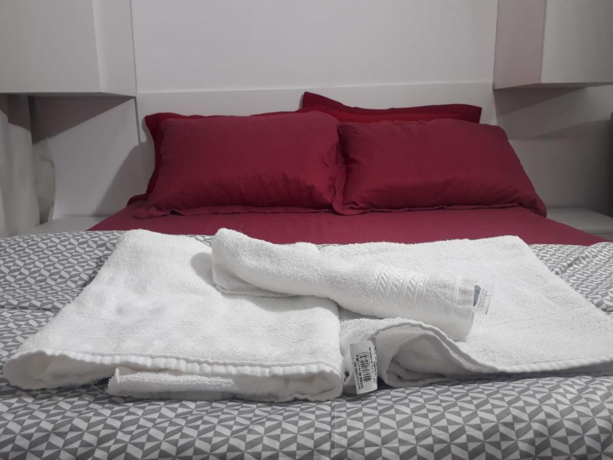 Studio Central Proximo A Faculdade E Rodoviaria Куритиба Екстериор снимка